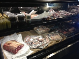 meats.prepared.foods.market.maui
