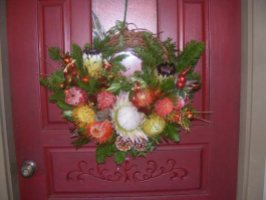 maui protea holiday wreath ship free
