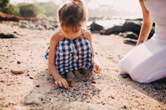 Callie Mahoney Maui Photography Child Beach Portraits 